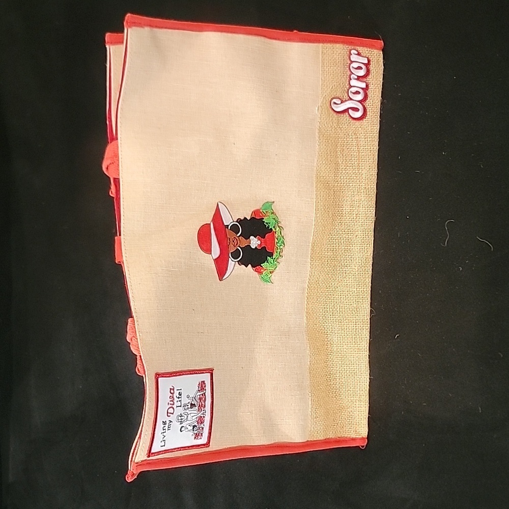 Cute Delta Tote - Picture 3 of 4